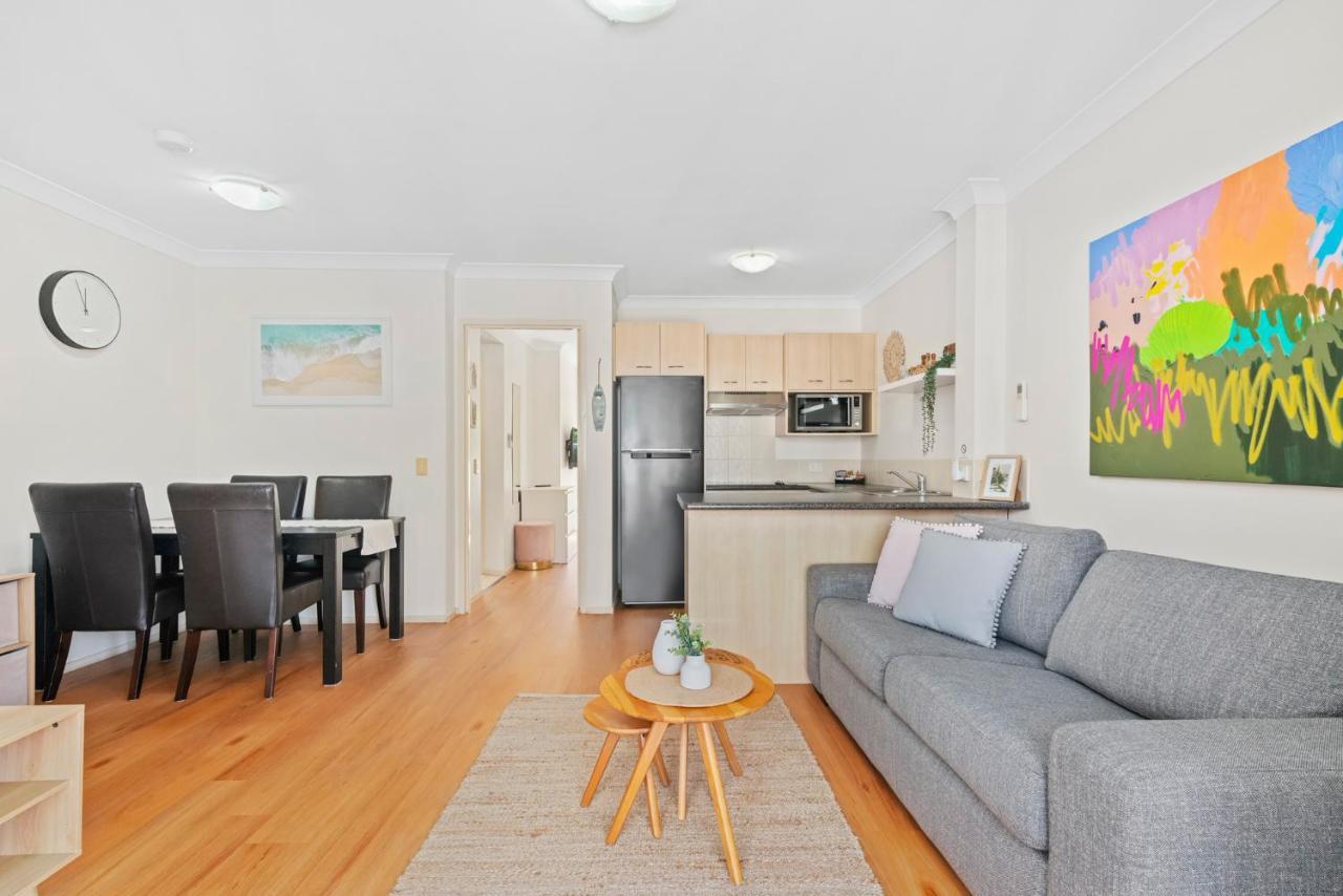 Island Beach Resort Gold Coast Bagian luar foto