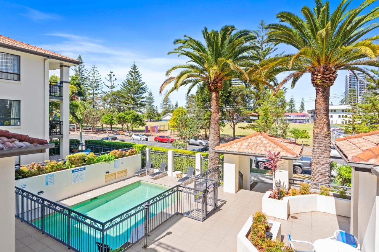 Island Beach Resort Gold Coast Bagian luar foto
