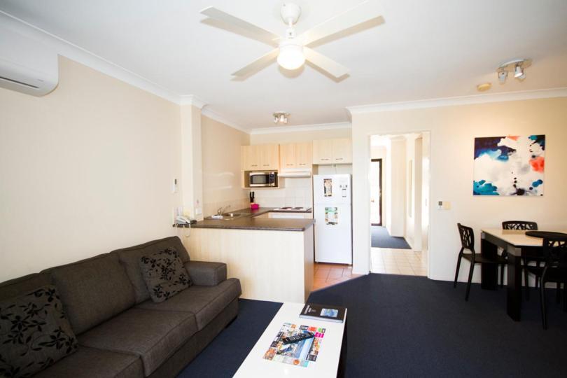 Island Beach Resort Gold Coast Bagian luar foto
